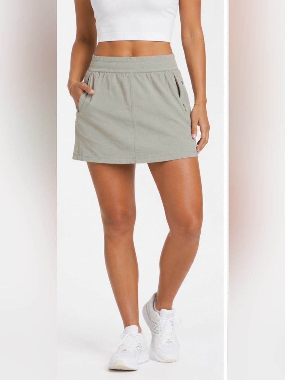 KÜHL Olive Green Athletic Hiking Skort Women’s Size S Outdoor Skirt